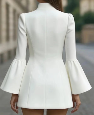 Robe tailleur cintrée unie col montant manches évasées Le Tempérament - GUAPPAA