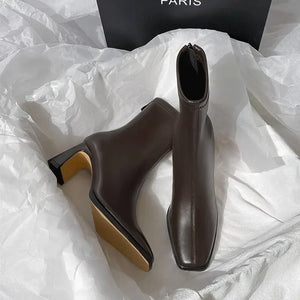 Bottines L’Allure d’Hiver, vue principale du modèle femme à bout carré et talon carré