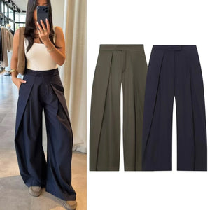 Pantalon large La Ligne Ample, vue principale de la coupe plissée pour femme