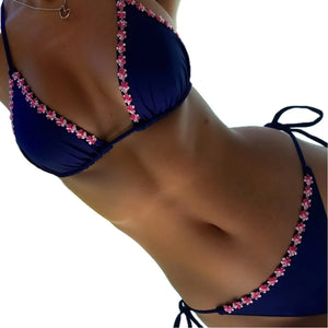 Variante imprimée du bikini minimaliste L’Épure Solaire