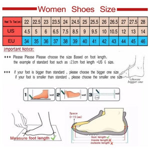 Chaussures à talons noires La Signature Noire, vue rapprochée des finitions et du profil