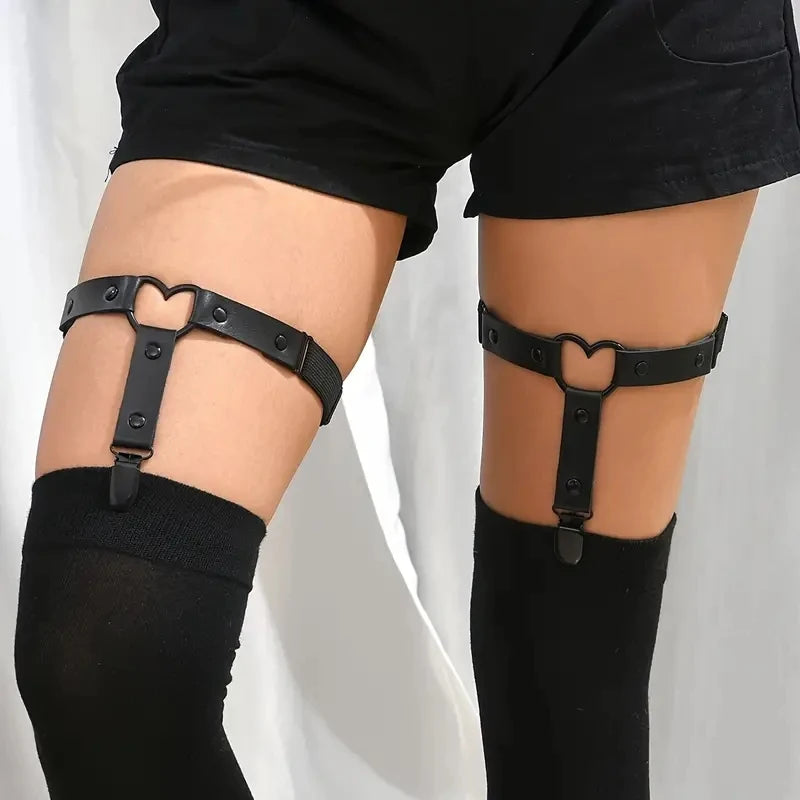 Adjustable Heart Leg Garter With Anti-Slip Clips,Elastic Y2K Gothic Thigh Garter For Ladies Black - GUAPPAA