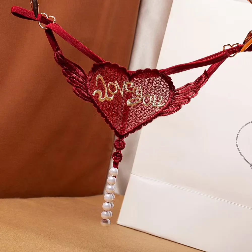 String ficelle brodé à perles à l'entrejambe | La Perle