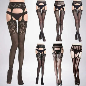 Les Jambes Noires, bas résille et porte-jarretelles Nuit Rouge – visuel 1