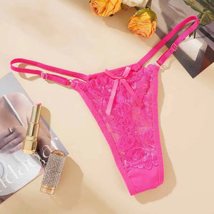 String La Dentelle vu sous un autre angle avec détails ajourés chez Guappaa
