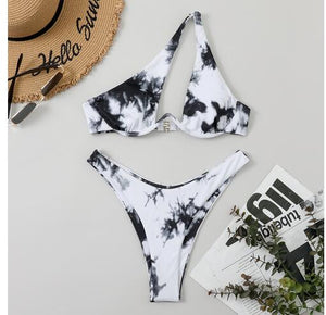 Bikini tanga bretelles asymétriques Solia - GUAPPAA