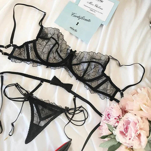 Lingerie sexy ensemble trois pièces noir porte-jarretelles string soutien-gorge Espiègle - GUAPPAA