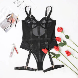 Body sexy string tanga dentelle porte-jarretelles satiné rouge noir Température de Nuit - GUAPPAA
