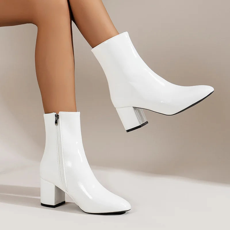 Bottines à talons femme vernies zippées à talon large bout rond pointu St-Eléonore - GUAPPAA