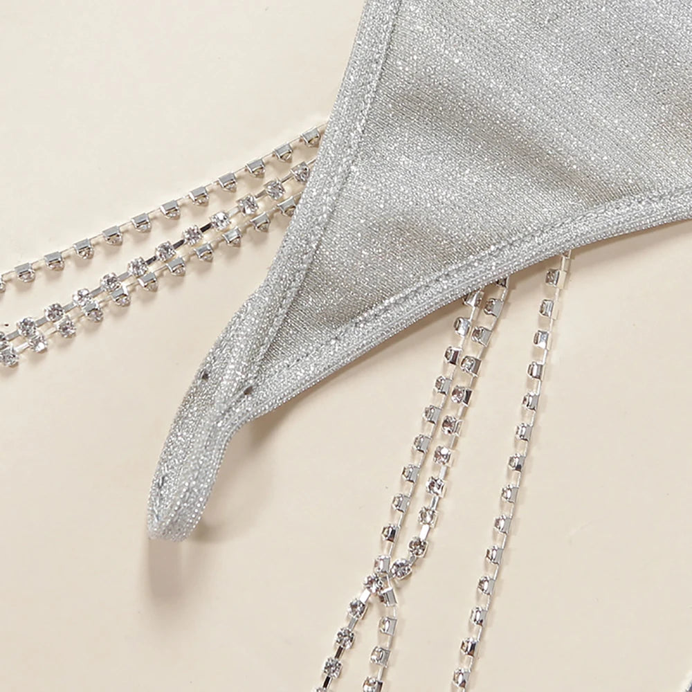 Ensemble sexy de lingerie trois pièces avec porte-jarretelles à strass Satisfaction - GUAPPAA