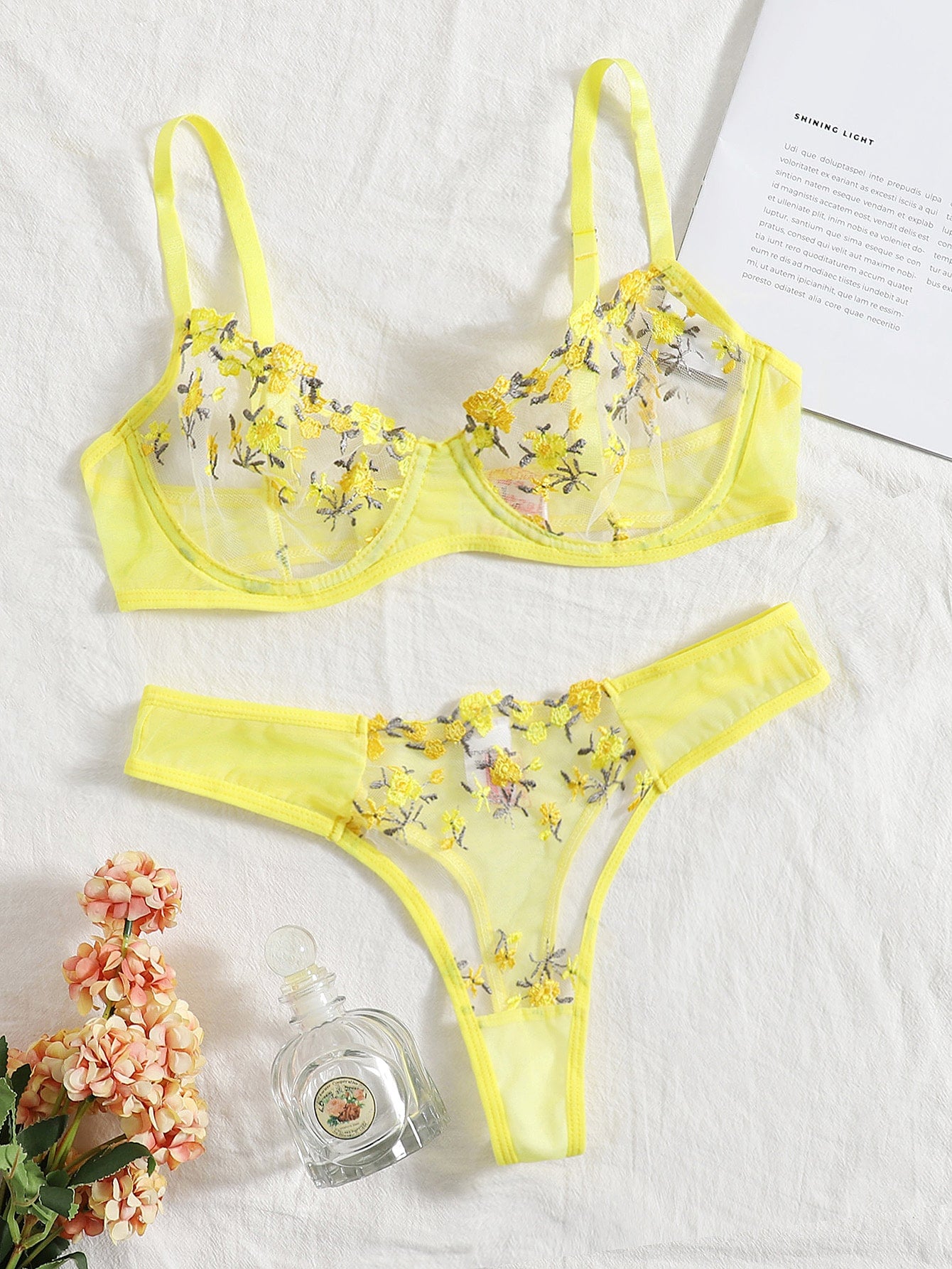 Ensemble soutien-gorge et string fleuris transparents Lila - GUAPPAA