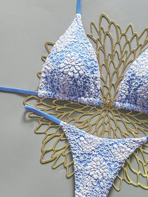 Micro bikini L’Onde Azur bleu avec haut rembourré sans armatures et bas string