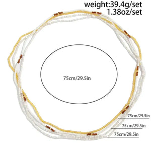 Set de bijoux de taille L’Été Nomade, présentation d’une composition du modèle 2