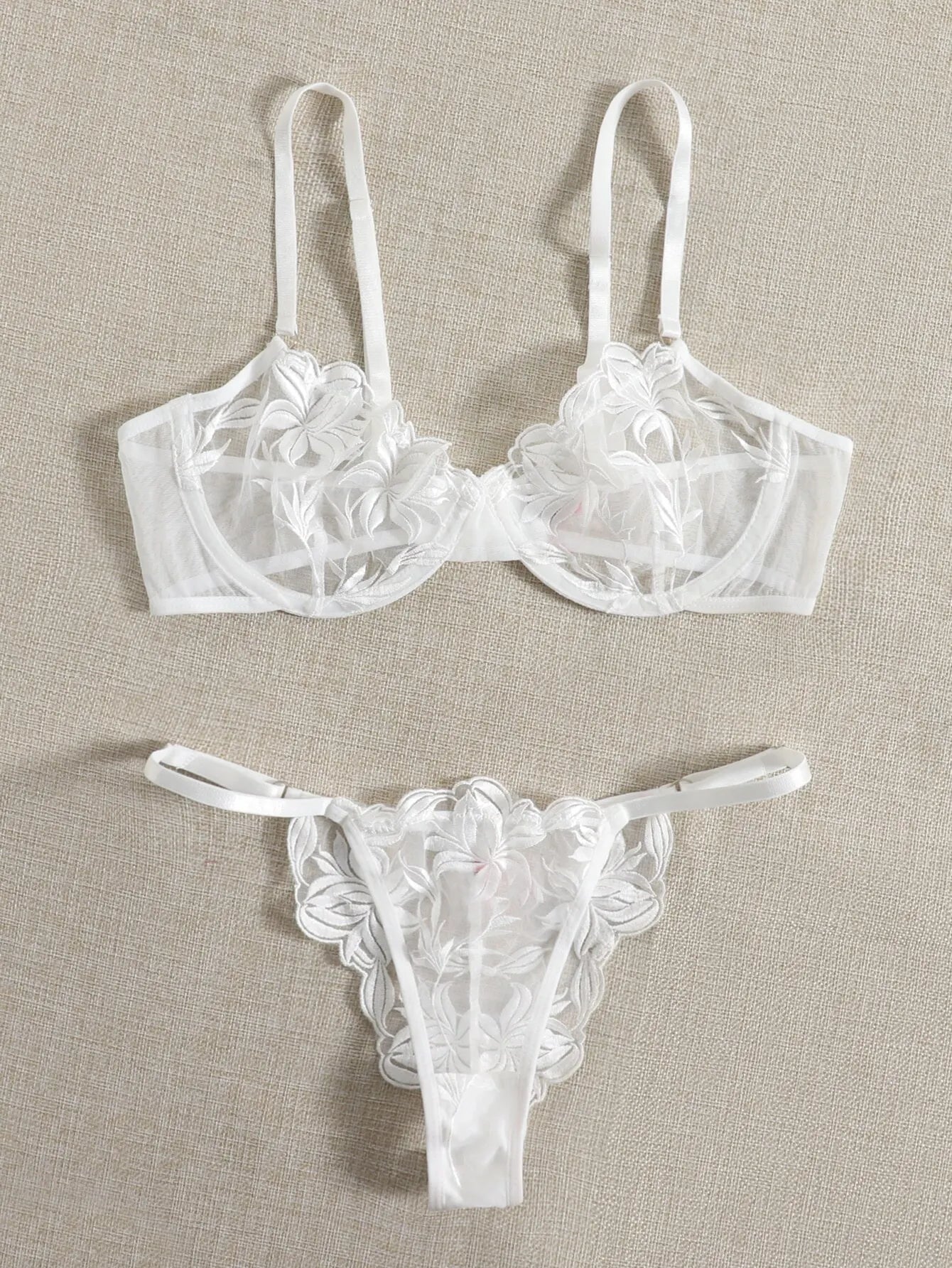 Ensemble lingerie dentelle string ficelle Autrement - GUAPPAA