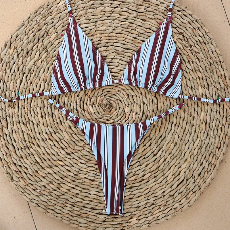 Détail de la coupe brésilienne du bikini Formentera
