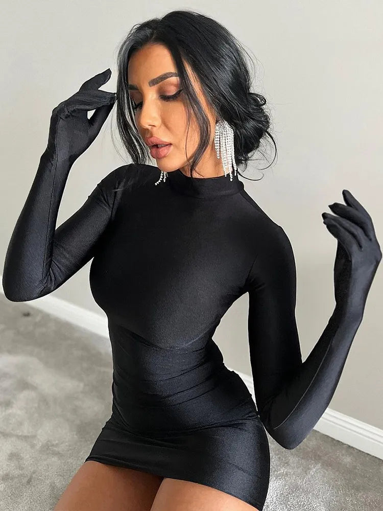 Petite robe noire sexy moulante avec gants intégrés Shatta Party - GUAPPAA