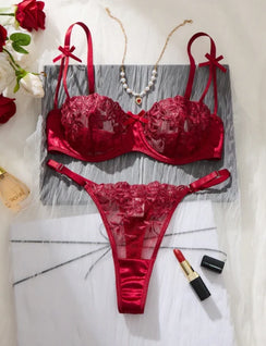 Ensemble lingerie La Veillée Pourpre en coloris brun