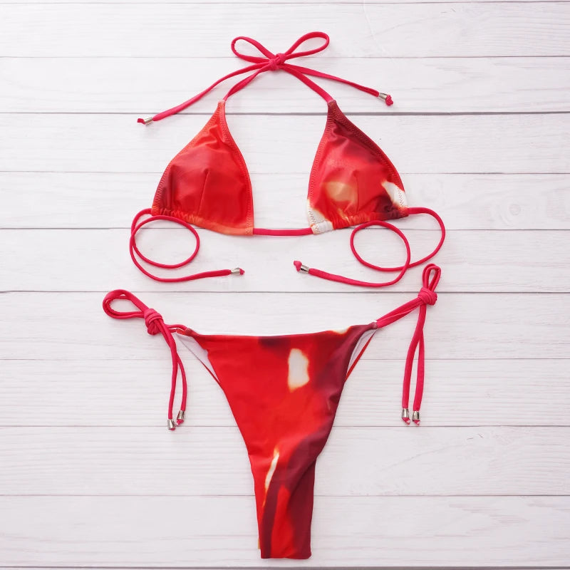 Bikini string ficelle zèbre rouge léopard avec jupe longue de plage Edonia - GUAPPAA