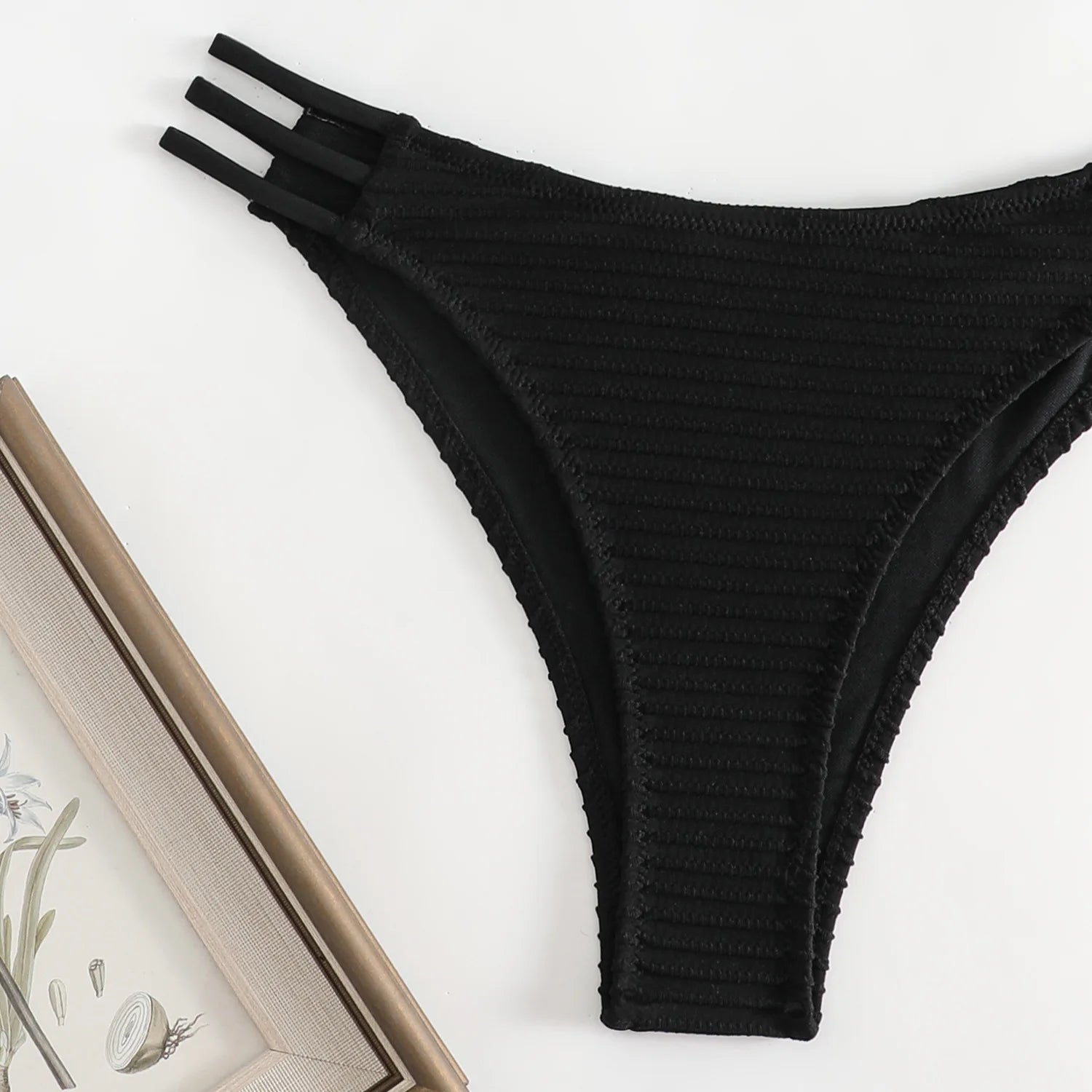 Maillot de bain échancré deux pièces bandeau blanc noir La Matregas - GUAPPAA