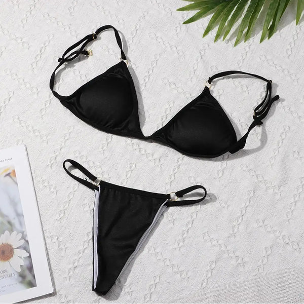 Bikini sexy string ficelle noir blanc bleu rouge jaune Long Island