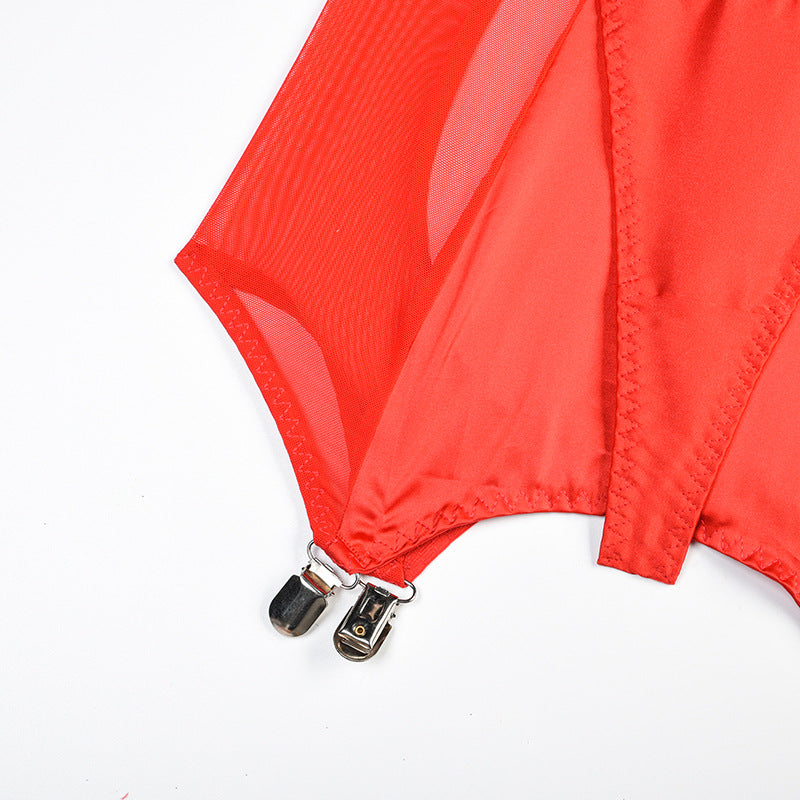 Lingerie fine ensemble trois pièces porte-jarretelles rétro noir rouge ouvert aux fesses St-Joseph - GUAPPAA