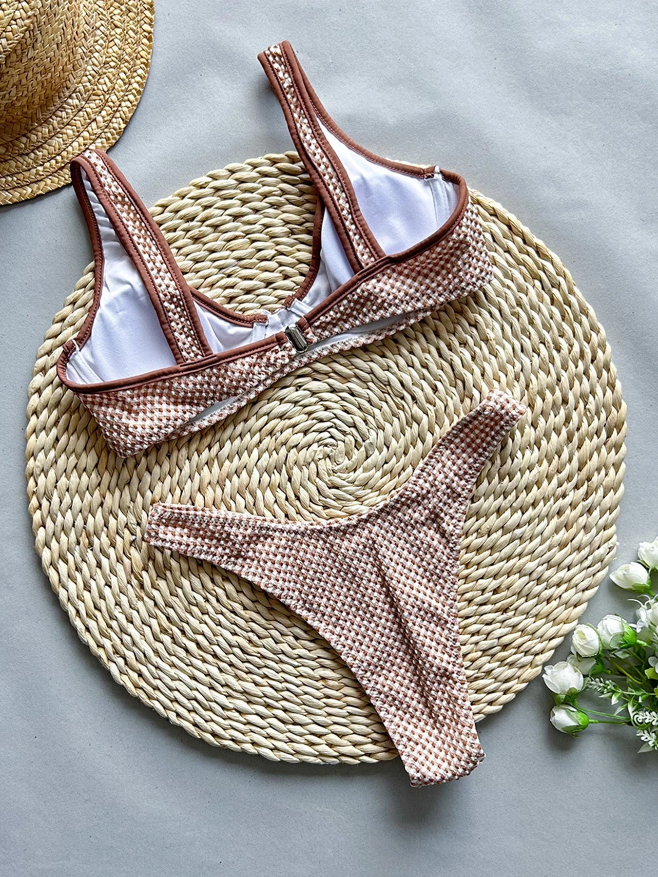Maillot de bain deux pièces à petits carreaux push-up string Constance - GUAPPAA