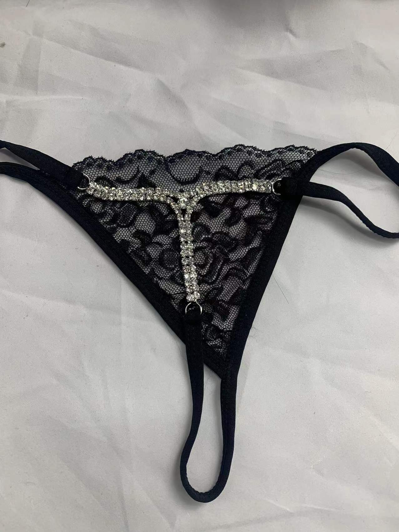 Micro string ficelle à strass sexy femme Locace - GUAPPAA