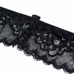 Lingerie en dentelle ensemble porte-jarretelles noir sexy La Bégude - GUAPPAA