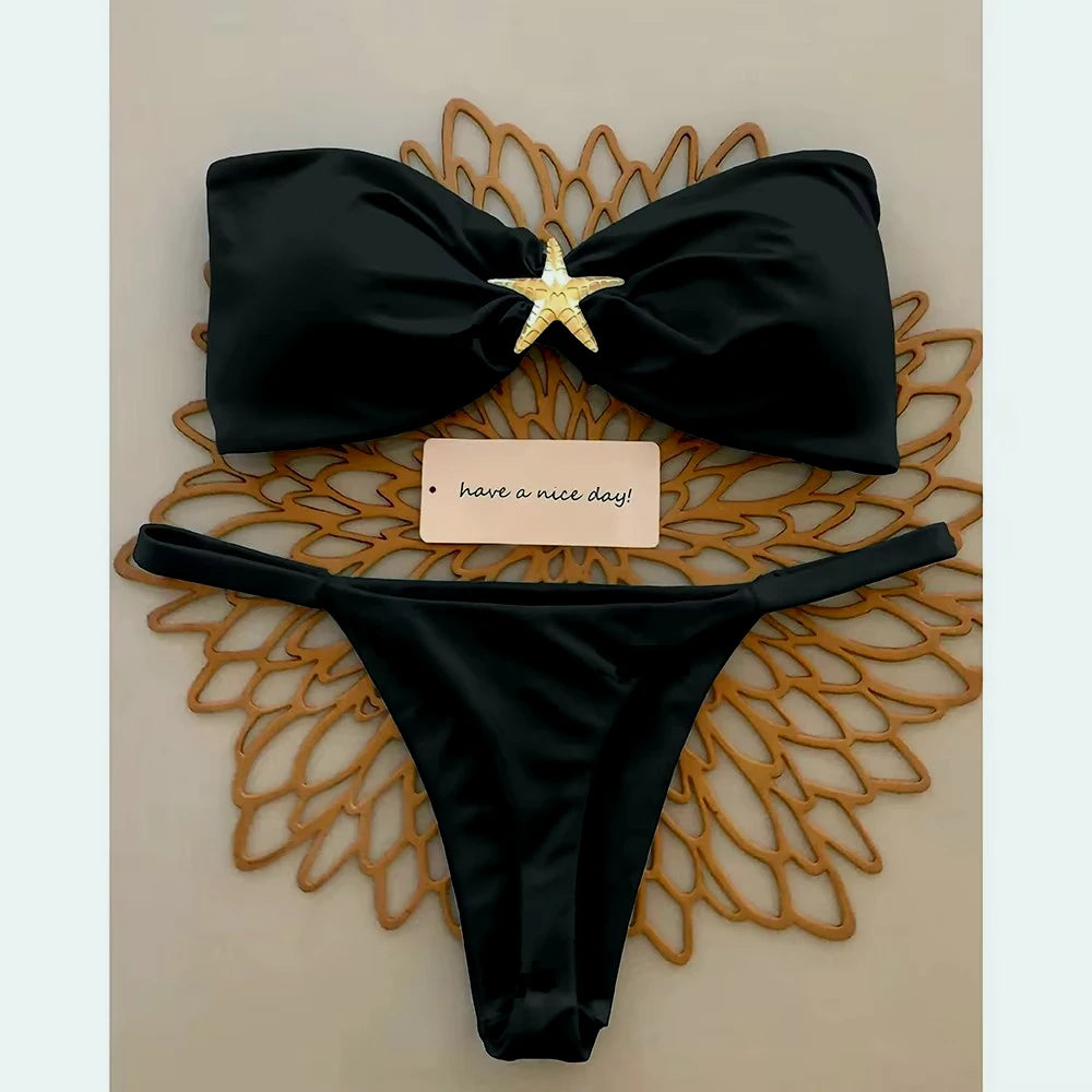 Détail étoile de mer du bikini deux pièces L’Étoile Solaire en nylon et élasthanne