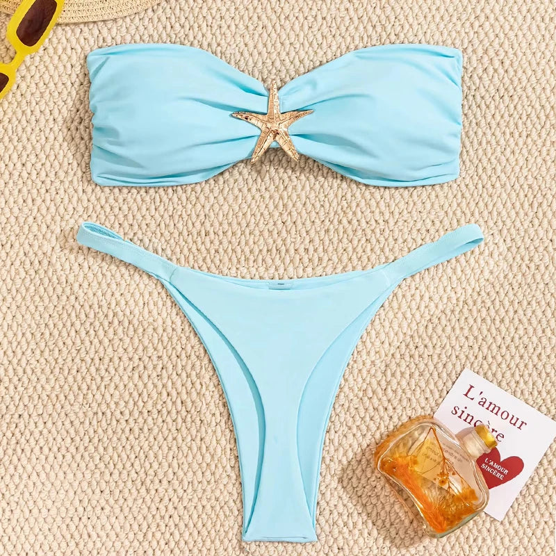 Bikini bandeau L’Étoile Solaire deux pièces avec détail étoile de mer et bas string, vue principale