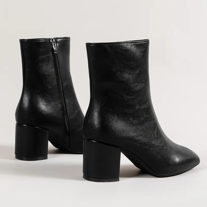 Bottines à talons femme vernies zippées à talon large bout rond pointu St-Eléonore - GUAPPAA