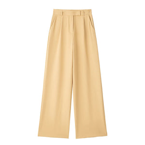 Vue de profil du pantalon droit La Ligne Droite montrant la taille haute