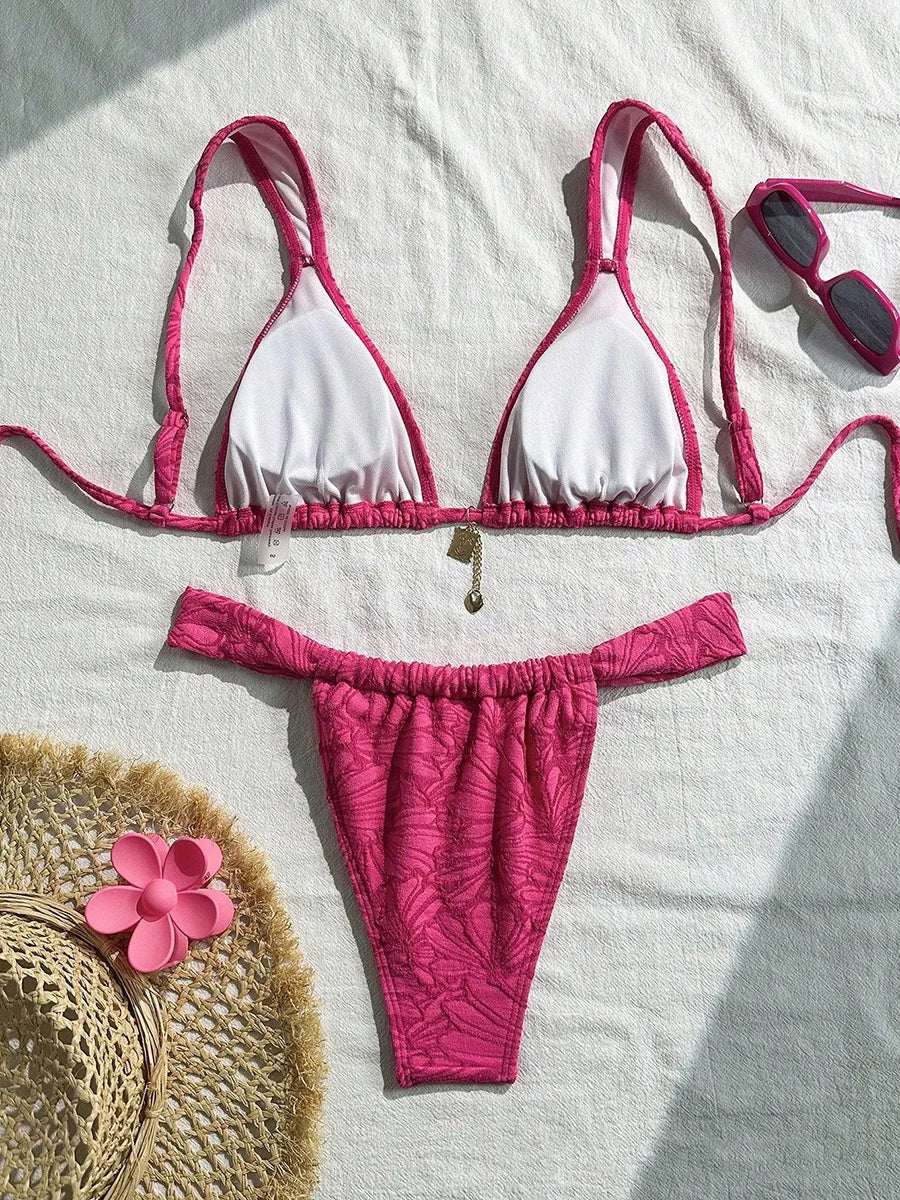 Bikini string coupe haute triangle brésilien - La Cadix
