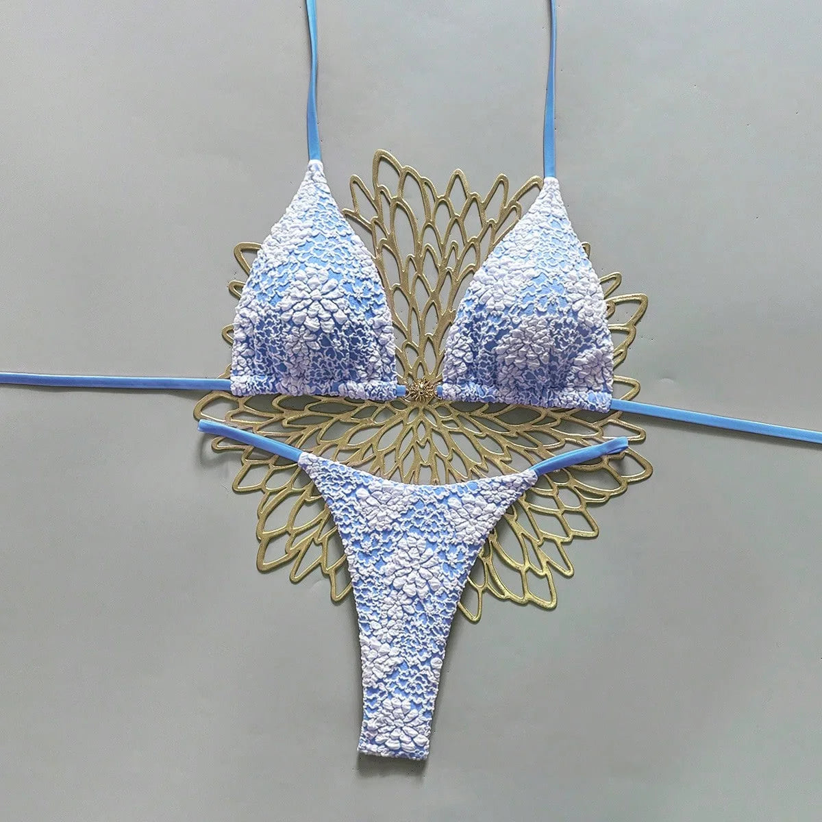 Présentation du micro bikini L’Onde Azur vert et bleu, disponible du XS au L