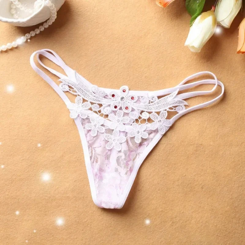 String dentelle florale Le Fil Secret – blanc, vue produit