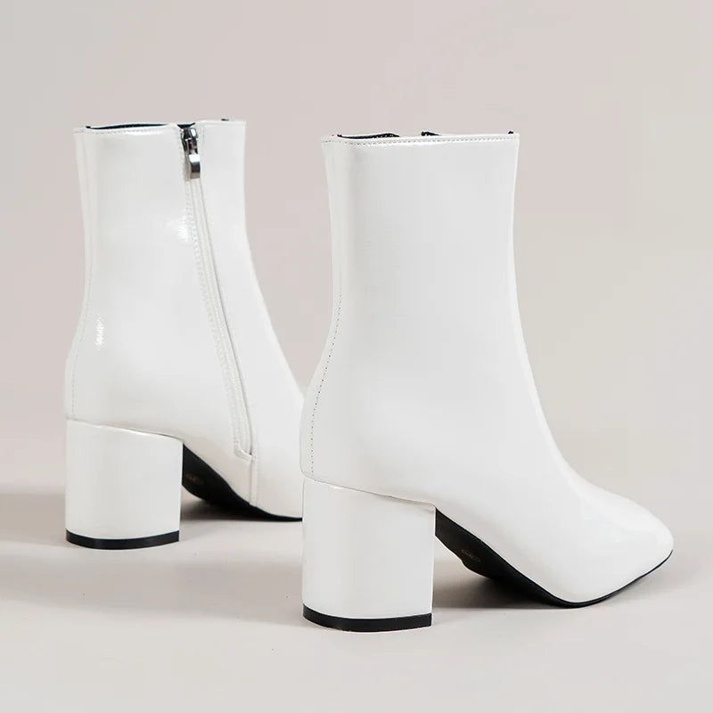 Bottines à talons femme vernies zippées à talon large bout rond pointu St-Eléonore - GUAPPAA