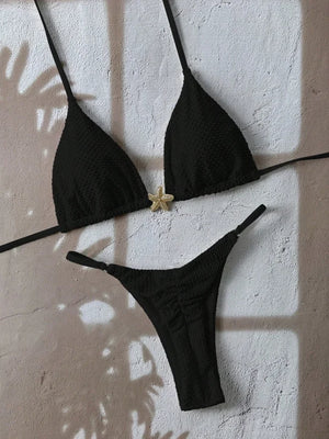 Bikini brésilien Almería en rouge avec détails lacés pour une allure estivale Guappaa