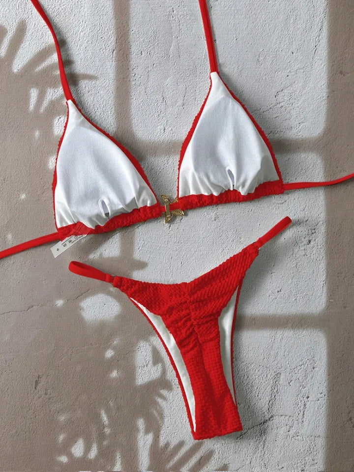 Vue de dos du bikini brésilien Almería avec ligne épurée pour femme Guappaa