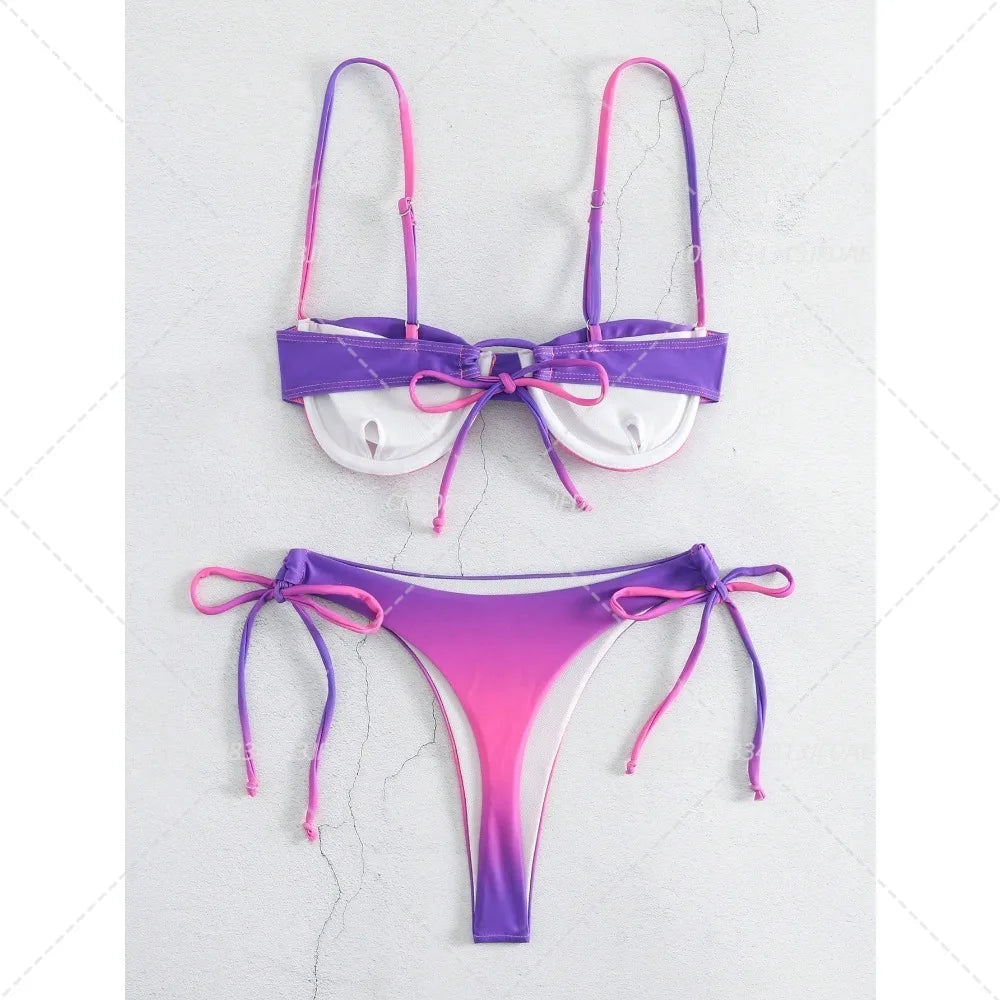 Vue de face du bikini Cala Colorada à armatures pour femme Guappaa