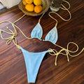 Bikini bandeau Cala Sol Guappaa avec coupe deux pièces taille basse et coloris lumineux