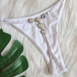 Vue de dos du bikini taille basse Cala Diamante dans la sélection balnéaire Guappaa