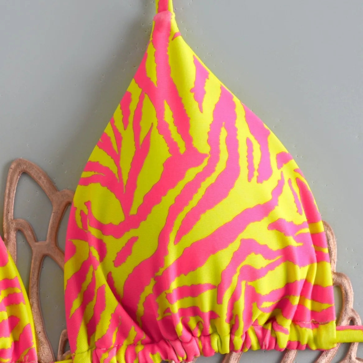 Bikini deux pièces Nerja en jaune citron, coupe triangle et allure solaire pour les vacances, Guappaa