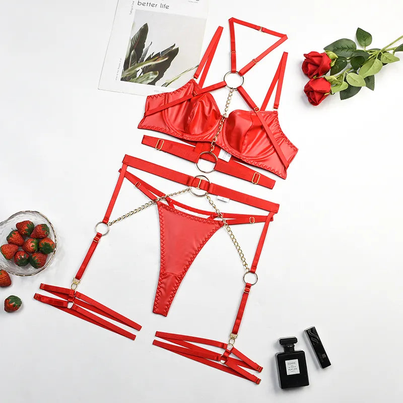 Ensemble lingerie sexy faux cuir à chaines et porte-jarretelles 3 pièces Saturne – 47369419653463|47369419686231|47369419718999