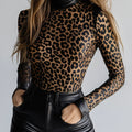 Top Panthère GUAPPAA à motif léopard, col roulé et manches longues, avec effet cuir.