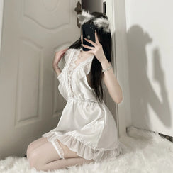 Ensemble lingerie La Signature vu sous un autre angle avec finition brillante Guappaa