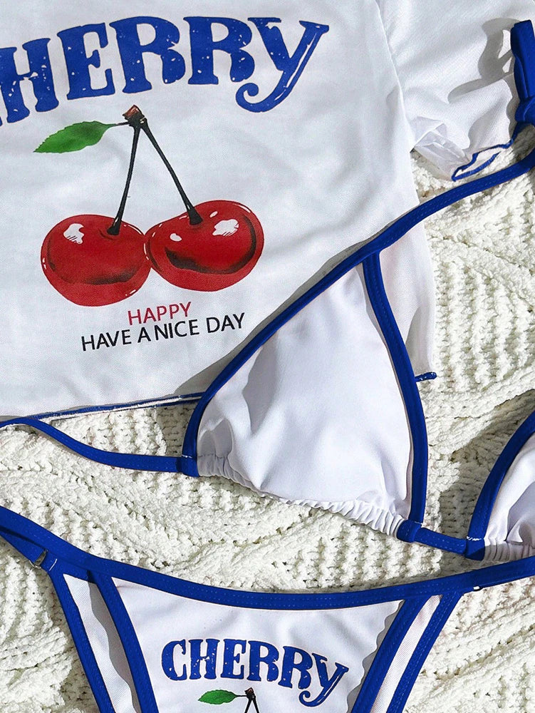 Maillot trois pièces Cala avec motif cerises, haut triangle et allure estivale colorée, Guappaa