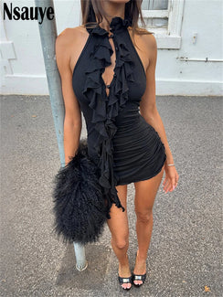 Mini robe noire La Vague Noire Guappaa avec col V sans manches et coupe courte en maille extensible