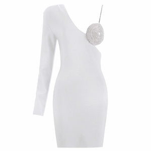 Robe cocktail asymétrique à strass une manche Coco - GUAPPAA