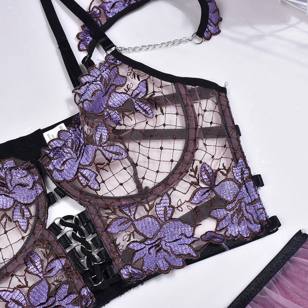 Ensemble lingerie sexy fleuri et frou-frous avec porte-jarretelles Violette - GUAPPAA