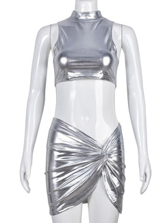 Ensemble sexy deux pièces jupe fendue plissée et crop top argenté tenue Coachella - GUAPPAA